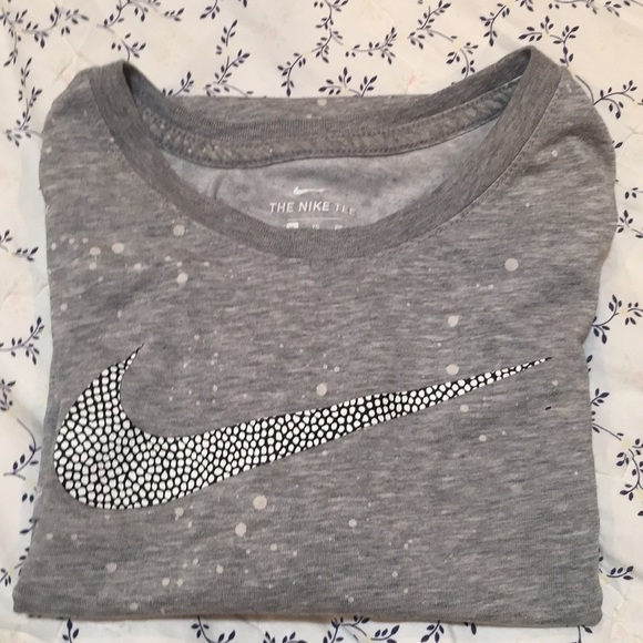 🔹The Nike Tee - Picture 4 of 4